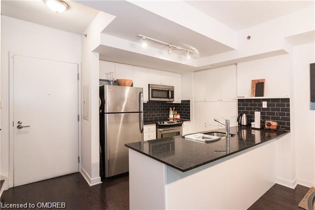 th08 - 1171 Queen Street W, House attached with 2 bedrooms, 2 bathrooms and 1 parking in Toronto ON | Image 13