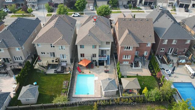 55 Vitlor Dr, House detached with 4 bedrooms, 6 bathrooms and 6 parking in Richmond Hill ON | Image 33