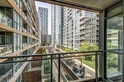 523 - 10 Capreol Crt, Condo with 1 bedrooms, 1 bathrooms and 1 parking in Toronto ON | Image 3