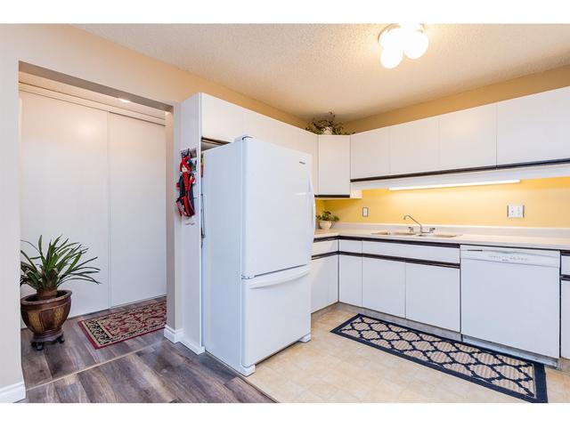 212 - 9003 106a Av Nw, Condo with 3 bedrooms, 2 bathrooms and 2 parking in Edmonton AB | Image 9