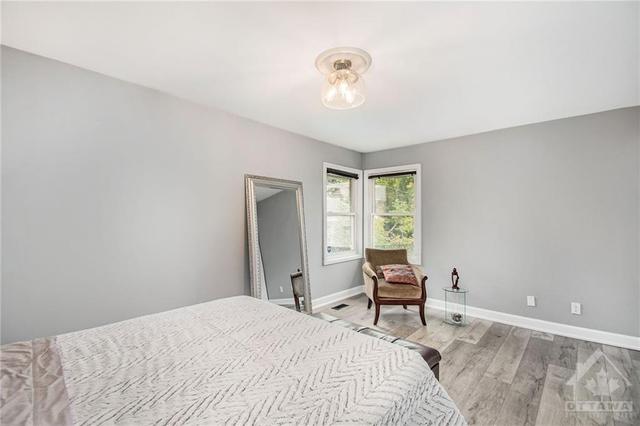 462 Wolffdale Crescent, House detached with 2 bedrooms, 2 bathrooms and 4 parking in Ottawa ON | Image 23