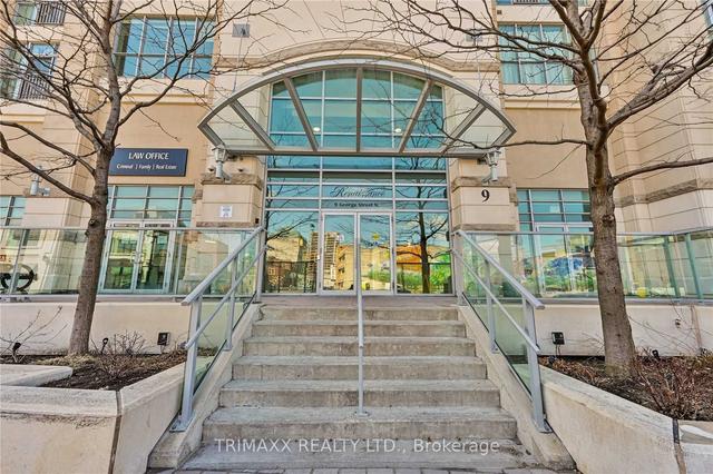 1010 - 9 George St N, Condo with 2 bedrooms, 2 bathrooms and 1 parking in Brampton ON | Image 12