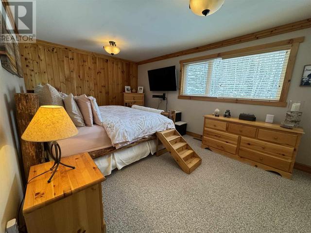 355 White Moose Rd, House detached with 3 bedrooms, 1 bathrooms and null parking in Sioux Narrows Nestor Falls ON | Image 16