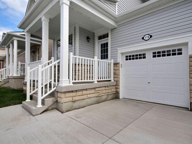 119 Watermill St, House detached with 3 bedrooms, 3 bathrooms and 2 parking in Kitchener ON | Image 2