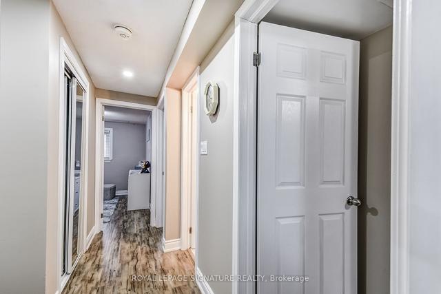 80 Darras Crt, Townhouse with 4 bedrooms, 2 bathrooms and 2 parking in Brampton ON | Image 9