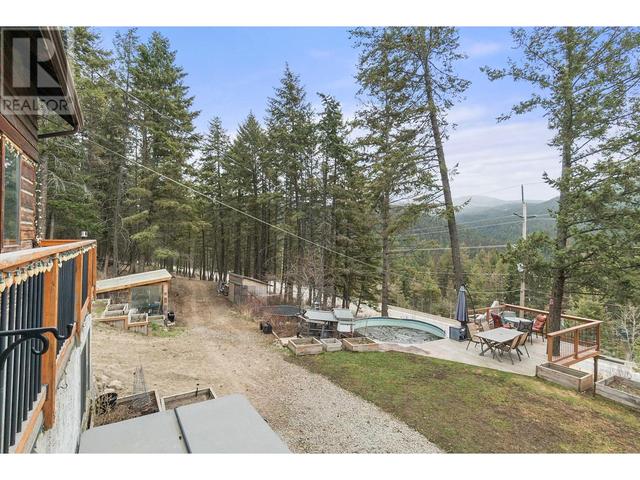 1809 Cardinal Creek Road, House detached with 3 bedrooms, 2 bathrooms and 1 parking in Central Okanagan BC | Image 28
