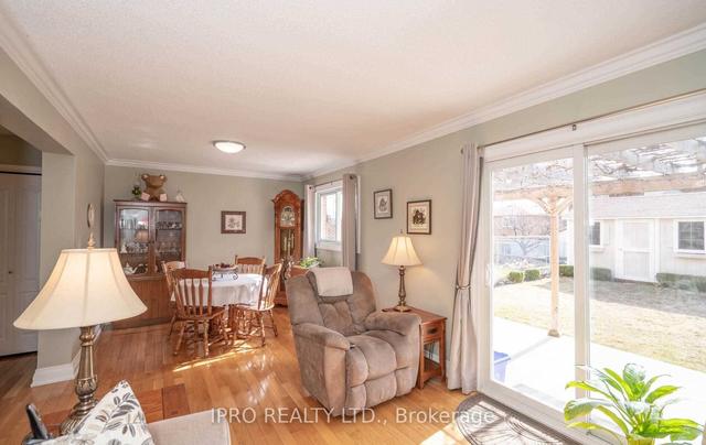 3893 - 3893 Midhurst Lane W, House semidetached with 3 bedrooms, 3 bathrooms and 5 parking in Mississauga ON | Image 6