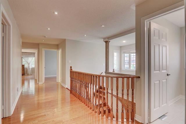 52 Medoc Pl, House detached with 5 bedrooms, 5 bathrooms and 6 parking in Vaughan ON | Image 10