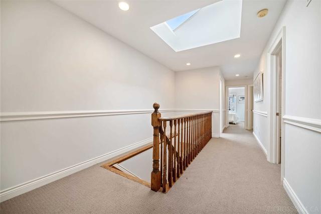 206 Roslin Ave, House detached with 4 bedrooms, 4 bathrooms and 1 parking in Toronto ON | Image 8