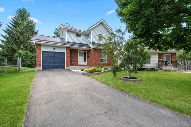 43 Cleveland Pl, House detached with 3 bedrooms, 2 bathrooms and 3 parking in London ON | Image 1