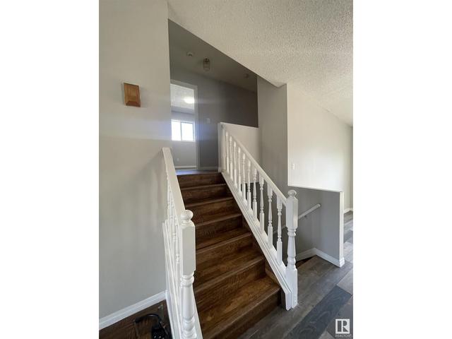 1557 49a St Nw, House detached with 4 bedrooms, 2 bathrooms and null parking in Edmonton AB | Image 22