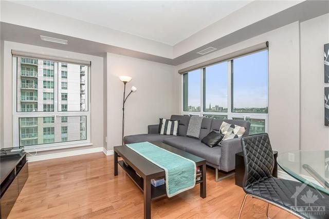 1009 - 200 Rideau Street, Condo with 2 bedrooms, 2 bathrooms and null parking in Ottawa ON | Image 9