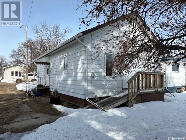 305 Louis Street, House detached with 2 bedrooms, 1 bathrooms and null parking in Neudorf SK | Image 25