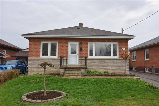 406 Talbot St, House detached with 3 bedrooms, 2 bathrooms and 4 parking in Hamilton ON | Image 1