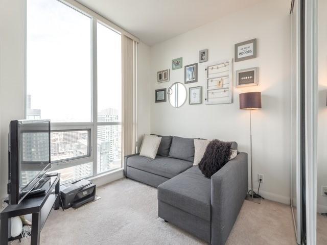 Uph01 - 600 Fleet St, Condo with 2 bedrooms, 2 bathrooms and 1 parking in Toronto ON | Image 3