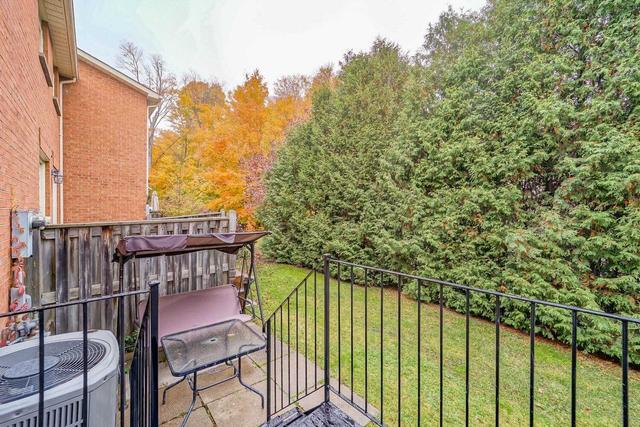 738 Winterton Way, Townhouse with 3 bedrooms, 4 bathrooms and 3 parking in Mississauga ON | Image 29