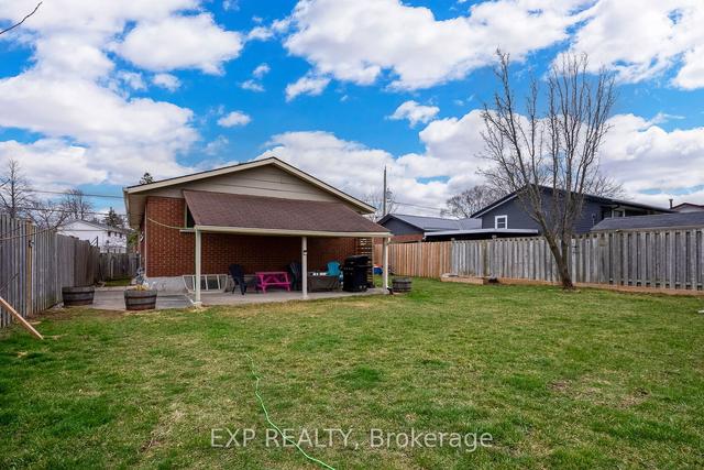 27 Robertson Lane, House detached with 3 bedrooms, 2 bathrooms and 3 parking in Belleville ON | Image 29