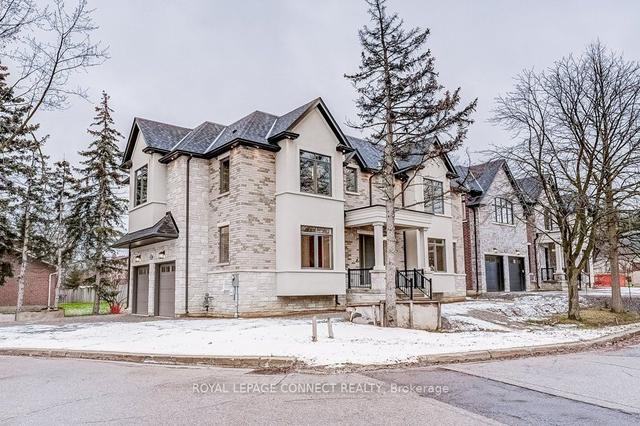 20 Esposito Crt, House detached with 4 bedrooms, 6 bathrooms and 6 parking in Toronto ON | Image 12