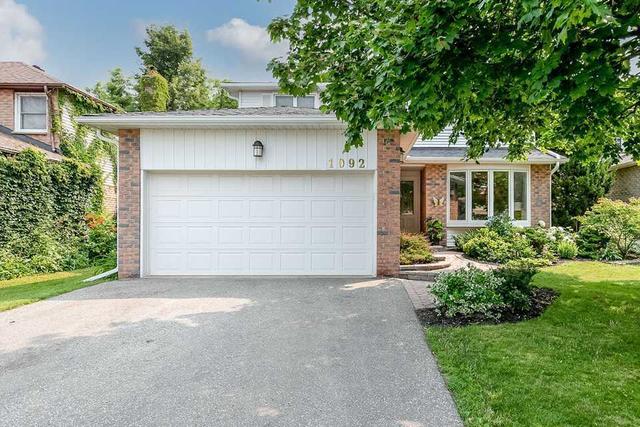1092 Wildwood Dr, House detached with 4 bedrooms, 3 bathrooms and 4 parking in Newmarket ON | Image 1