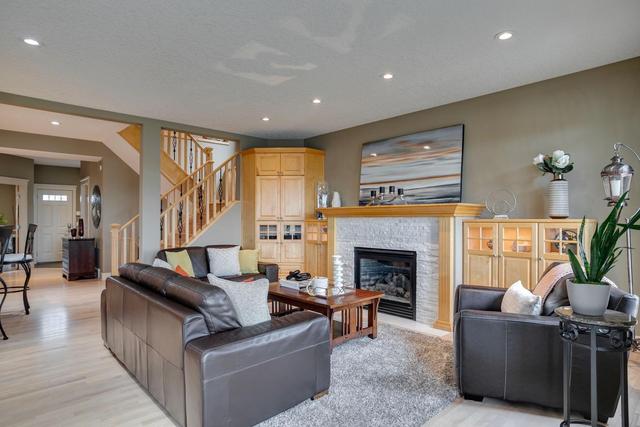 2249 8 Avenue Se, House detached with 5 bedrooms, 3 bathrooms and 2 parking in Calgary AB | Image 6