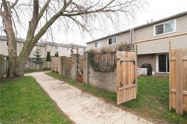b - 318 Bluevale Street N, House attached with 2 bedrooms, 1 bathrooms and 1 parking in Waterloo ON | Image 28
