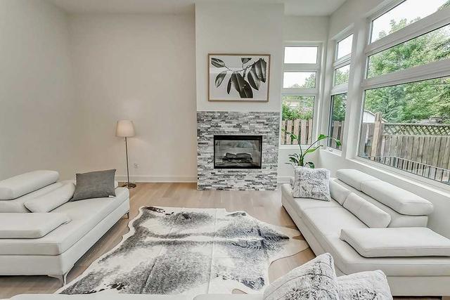 155 Mansfield Dr, House detached with 4 bedrooms, 5 bathrooms and 6 parking in Oakville ON | Image 37