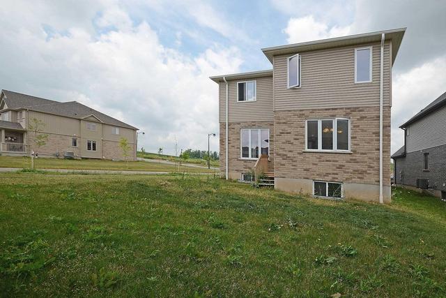 500 Sundew Dr, House detached with 4 bedrooms, 3 bathrooms and 2 parking in Waterloo ON | Image 19
