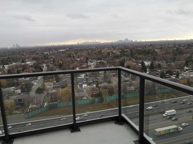 2706 - 95 Mcmahon Dr, Condo with 2 bedrooms, 2 bathrooms and 1 parking in Toronto ON | Image 4