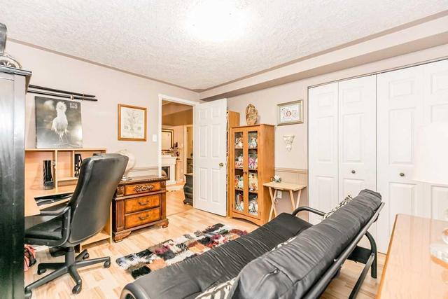 31 Anderson Cres, House detached with 3 bedrooms, 2 bathrooms and 4 parking in Tay ON | Image 15