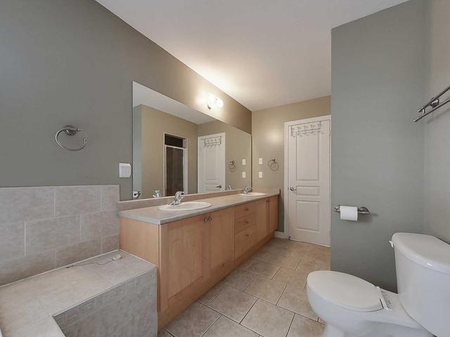 1642 Barbertown Rd, House detached with 4 bedrooms, 3 bathrooms and 8 parking in Mississauga ON | Image 11