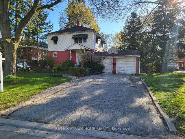 33 Agincourt Dr, House detached with 3 bedrooms, 3 bathrooms and 10 parking in Toronto ON | Image 1