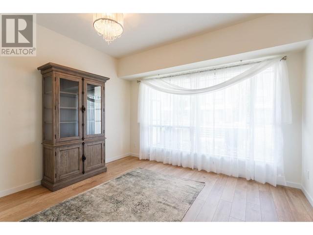318 - 3030 Pandosy Street, House attached with 2 bedrooms, 2 bathrooms and 1 parking in Kelowna BC | Image 17