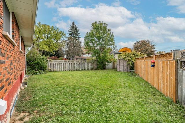 6 Acorn Lane, House detached with 3 bedrooms, 2 bathrooms and 6 parking in Brantford ON | Image 25