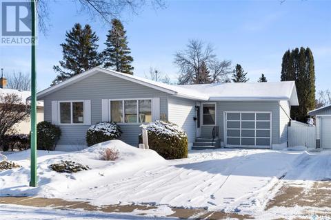 116 Matheson Crescent, House detached with 4 bedrooms, 1 bathrooms and null parking in Regina SK | Card Image