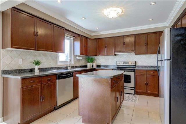 39 Montrose Cres, House detached with 4 bedrooms, 4 bathrooms and 6 parking in Markham ON | Image 8