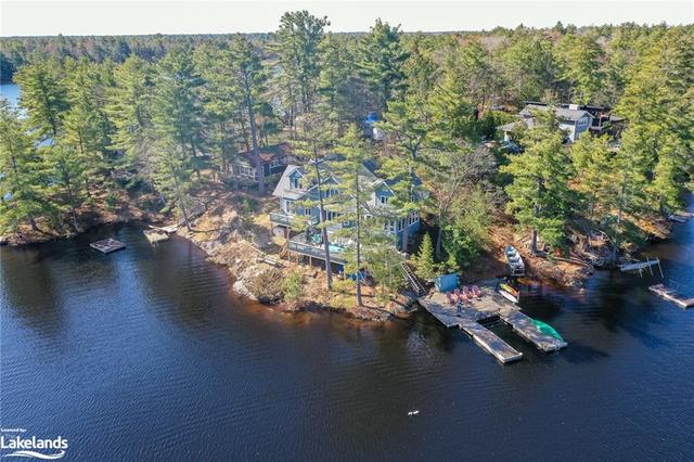 1099 Oak Road, House detached with 5 bedrooms, 2 bathrooms and 2 parking in Gravenhurst ON | Image 5