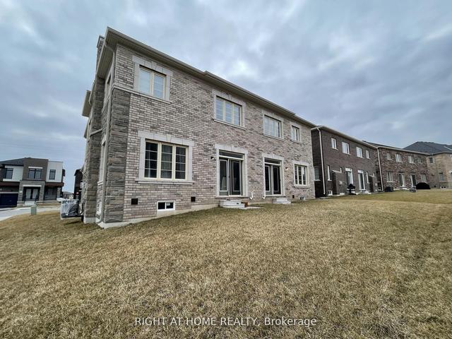21 Trailbank Gdns, House semidetached with 4 bedrooms, 3 bathrooms and 3 parking in Hamilton ON | Image 34
