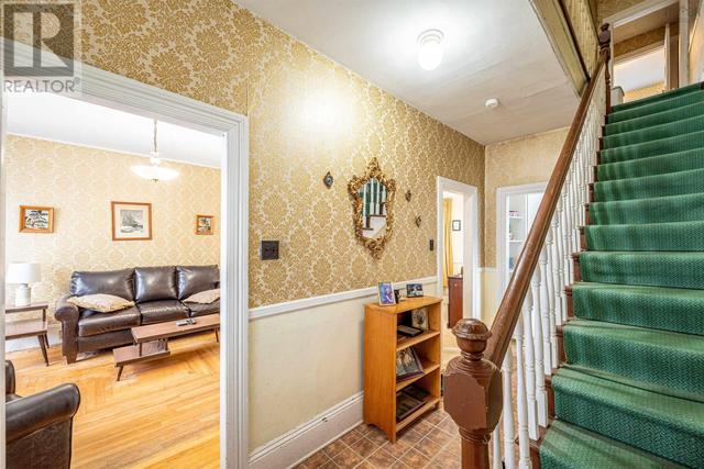 32 Thistle Street, House detached with 4 bedrooms, 1 bathrooms and null parking in Halifax NS | Image 5