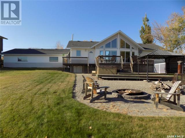 702 Aqualane Avenue, House detached with 3 bedrooms, 2 bathrooms and null parking in Aquadeo SK | Image 30