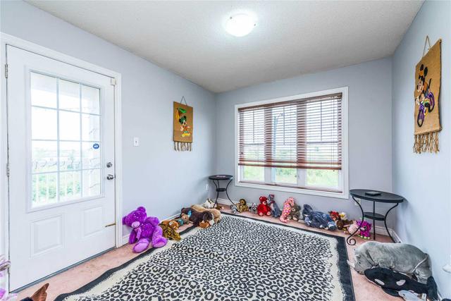 35 Accent Circ, House detached with 4 bedrooms, 3 bathrooms and 6 parking in Brampton ON | Image 18