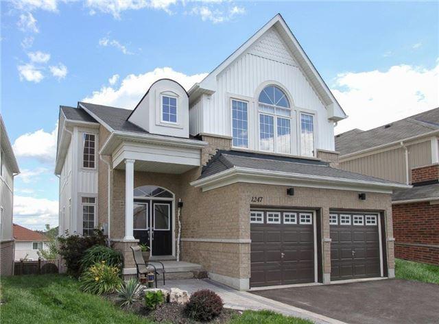 1247 Meath Dr, House detached with 4 bedrooms, 5 bathrooms and 2 parking in Oshawa ON | Image 1