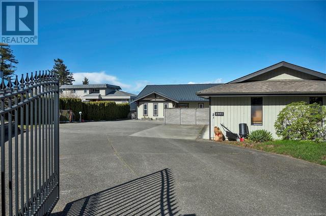 2345 Island Hwy S, House detached with 3 bedrooms, 3 bathrooms and 6 parking in Campbell River BC | Image 50
