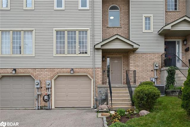 225 Baker Street, House attached with 2 bedrooms, 1 bathrooms and 3 parking in Waterloo ON | Image 12