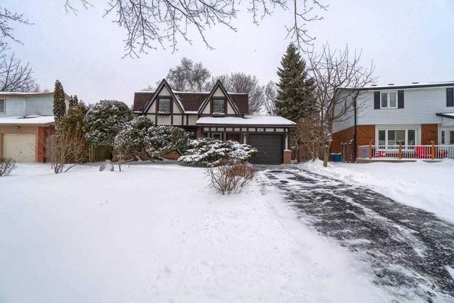 104 Brunswick St, House detached with 4 bedrooms, 2 bathrooms and 4 parking in Oshawa ON | Image 1