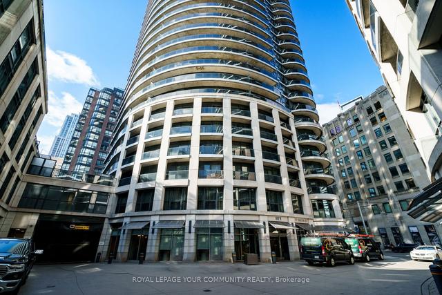 2309 - 21 Carlton St, Condo with 1 bedrooms, 1 bathrooms and 0 parking in Toronto ON | Image 1