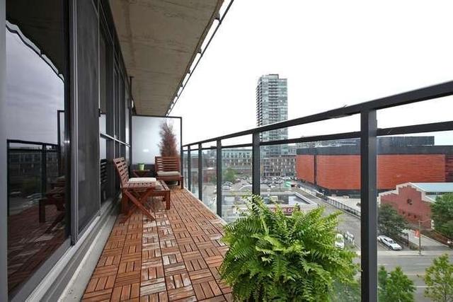 709 - 90 Trinity St, Condo with 2 bedrooms, 2 bathrooms and 1 parking in Toronto ON | Image 7