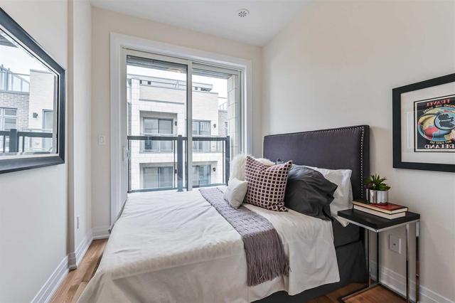 18 - 715 Lawrence Ave W, Townhouse with 2 bedrooms, 2 bathrooms and 1 parking in Toronto ON | Image 8