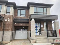 46 Circus Cres N, House attached with 4 bedrooms, 3 bathrooms and 3 parking in Brampton ON | Image 1