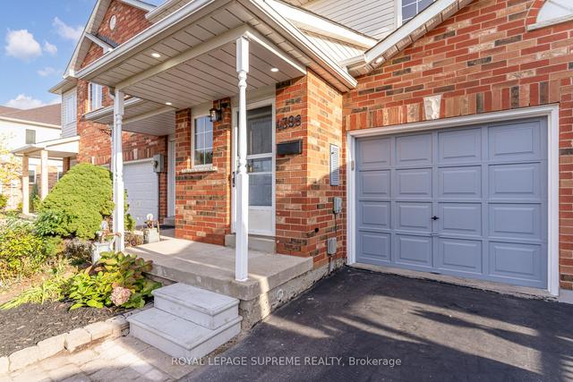 4398 Fairview St, House attached with 3 bedrooms, 2 bathrooms and 2 parking in Burlington ON | Image 12