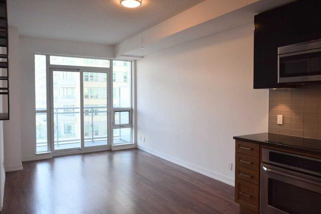 1319 - 98 Lillian St, Condo with 1 bedrooms, 1 bathrooms and 0 parking in Toronto ON | Image 14